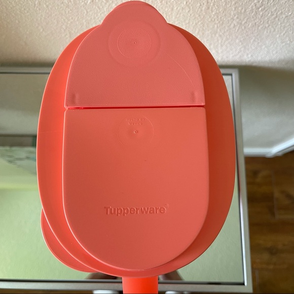 Tupperware Two jars with lids - Picture 10 of 10